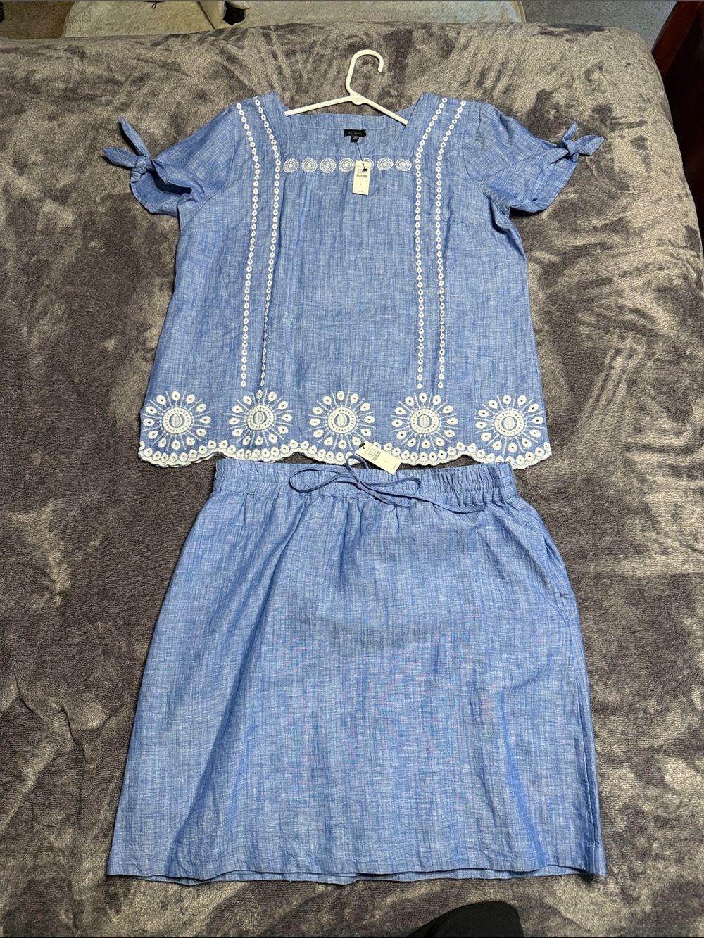 Talbots Women’s Large Light Blue Embroidered Two-Piece Set